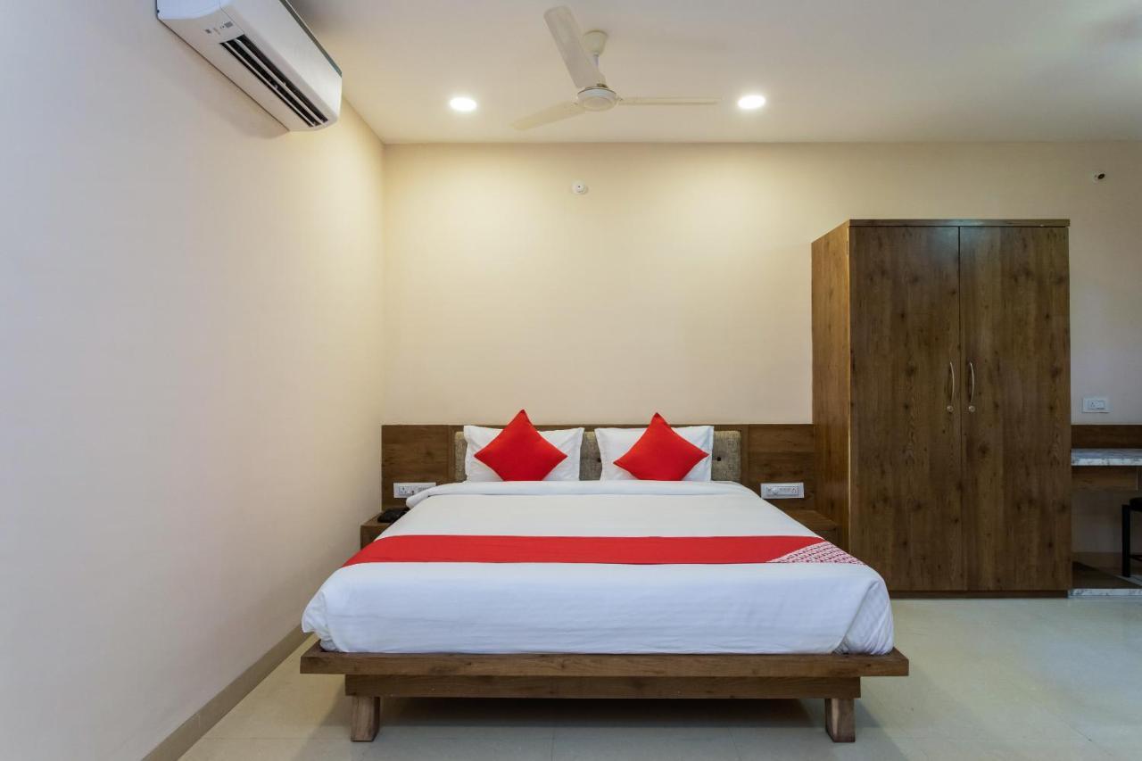 Oyo Hotel Badri Inn & Yatri Niwas Jabalpur Luaran gambar