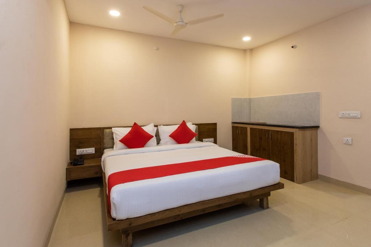 Oyo Hotel Badri Inn & Yatri Niwas Jabalpur Luaran gambar