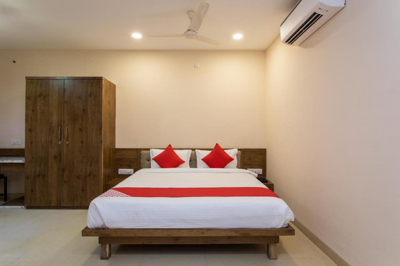 Oyo Hotel Badri Inn & Yatri Niwas Jabalpur Luaran gambar