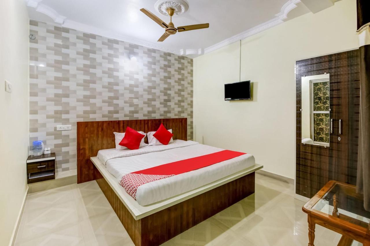 Oyo Hotel Badri Inn & Yatri Niwas Jabalpur Luaran gambar